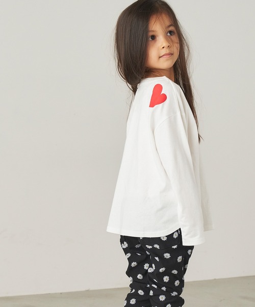 ＆yam（アンドヤム）の「手書きハートロンT【親子お揃い/リンクコーデ】（Tシャツ/カットソー・キッズ・ベージュ/ブラック/ホワイト・140-150cm/110-120cm/120-130cm/150-160cm/130-140cm）」の6枚目の写真