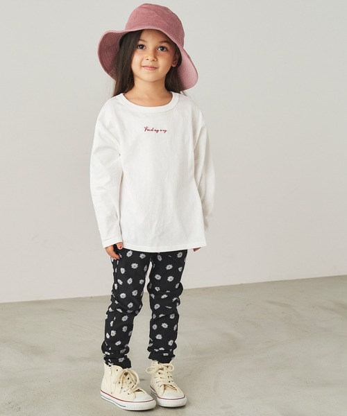 ＆yam（アンドヤム）の「手書きハートロンT【親子お揃い/リンクコーデ】（Tシャツ/カットソー・キッズ・ベージュ/ブラック/ホワイト・140-150cm/110-120cm/120-130cm/150-160cm/130-140cm）」の8枚目の写真