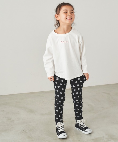 ＆yam（アンドヤム）の「手書きハートロンT【親子お揃い/リンクコーデ】（Tシャツ/カットソー・キッズ・ベージュ/ブラック/ホワイト・140-150cm/110-120cm/120-130cm/150-160cm/130-140cm）」の9枚目の写真