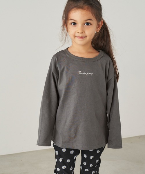 ＆yam（アンドヤム）の「手書きハートロンT【親子お揃い/リンクコーデ】（Tシャツ/カットソー・キッズ・ベージュ/ブラック/ホワイト・140-150cm/110-120cm/120-130cm/150-160cm/130-140cm）」の12枚目の写真