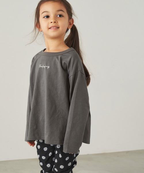 ＆yam（アンドヤム）の「手書きハートロンT【親子お揃い/リンクコーデ】（Tシャツ/カットソー・キッズ・ベージュ/ブラック/ホワイト・140-150cm/110-120cm/120-130cm/150-160cm/130-140cm）」の13枚目の写真