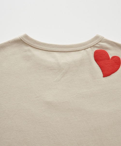 ＆yam（アンドヤム）の「手書きハートロンT【親子お揃い/リンクコーデ】（Tシャツ/カットソー・キッズ・ベージュ/ブラック/ホワイト・140-150cm/110-120cm/120-130cm/150-160cm/130-140cm）」の21枚目の写真