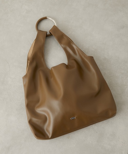 Chico（チコ）の「【新色追加】3wayリングショッパーバック（ハンドバッグ・レディース・アイボリー/ブラック/カーキ/ベージュ/ブラウン系その他2・FREE）」の14枚目の写真