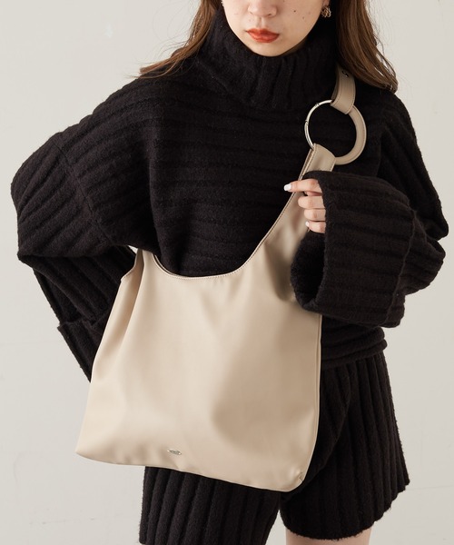 Chico（チコ）の「【新色追加】3wayリングショッパーバック（ハンドバッグ・レディース・アイボリー/ブラック/カーキ/ベージュ/ブラウン系その他2・FREE）」の20枚目の写真