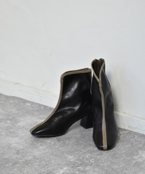 RETRO GIRL（レトロガール）の「パイピングブーツ（ブーツ・レディース・ブラック/ダークブラウン/オフホワイト・M/L）」の3枚目の写真
