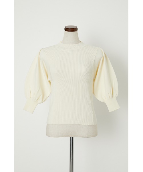 SLY(スライ)の「SQUARE ARM PUFF SLEEVE TOPS スクエアアーム パフスリーブ トップス(ニット/セーター・レディース・ブラック/ブラウン/オフホワイト/ライトグリーン・FREE)」の1枚目の写真