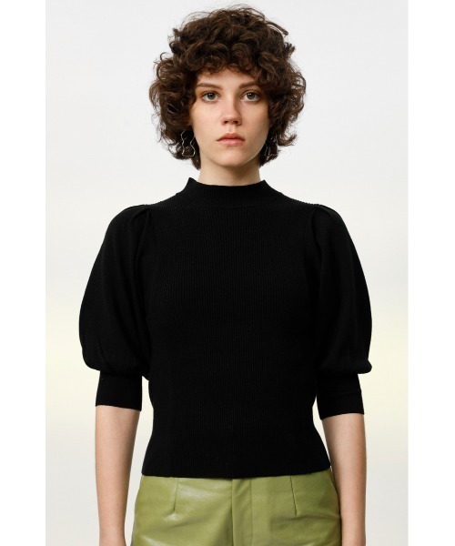SLY(スライ)の「SQUARE ARM PUFF SLEEVE TOPS スクエアアーム パフスリーブ トップス(ニット/セーター・レディース・ブラック/ブラウン/オフホワイト/ライトグリーン・FREE)」の8枚目の写真