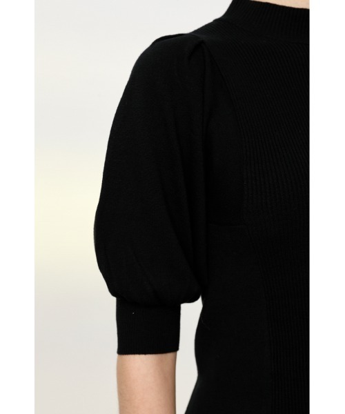 SLY(スライ)の「SQUARE ARM PUFF SLEEVE TOPS スクエアアーム パフスリーブ トップス(ニット/セーター・レディース・ブラック/ブラウン/オフホワイト/ライトグリーン・FREE)」の12枚目の写真