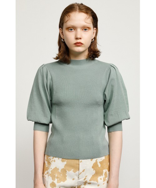 SLY(スライ)の「SQUARE ARM PUFF SLEEVE TOPS スクエアアーム パフスリーブ トップス(ニット/セーター・レディース・ブラック/ブラウン/オフホワイト/ライトグリーン・FREE)」の20枚目の写真