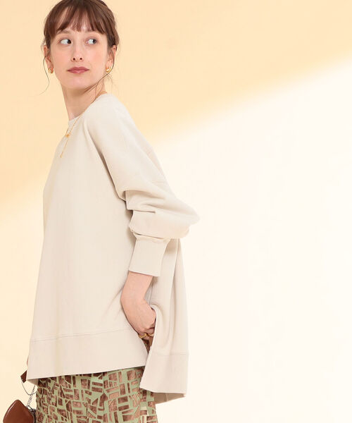 Ray BEAMS（レイビームス）の「【WEB限定】Ray BEAMS / スウェット ビッグ クルーネック プルオーバー（スウェット・レディース・ベージュ/ブラック/ライトブルー・ONE SIZE）」の3枚目の写真