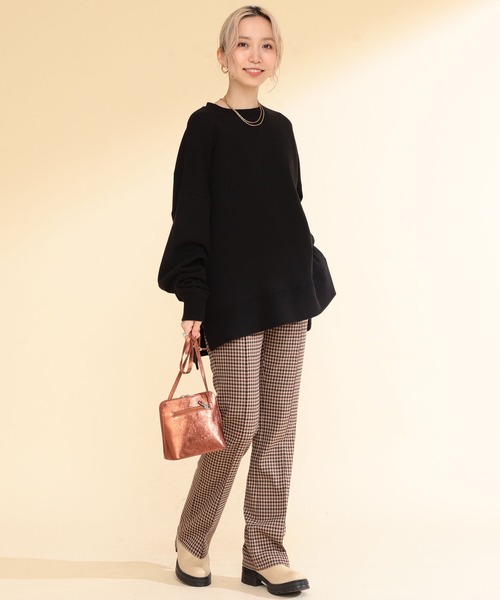 Ray BEAMS（レイビームス）の「【WEB限定】Ray BEAMS / スウェット ビッグ クルーネック プルオーバー（スウェット・レディース・ベージュ/ブラック/ライトブルー・ONE SIZE）」の7枚目の写真