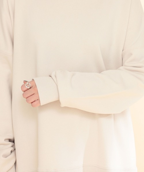 Ray BEAMS（レイビームス）の「【WEB限定】Ray BEAMS / スウェット ビッグ クルーネック プルオーバー（スウェット・レディース・ベージュ/ブラック/ライトブルー・ONE SIZE）」の17枚目の写真