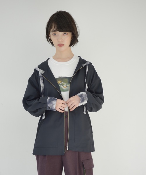 La SRIC（ラスリック）の「La SRIC / タイダイトリミングパーカ（パーカー・レディース・モカ/ネイビー・MEDIUM）」の2枚目の写真