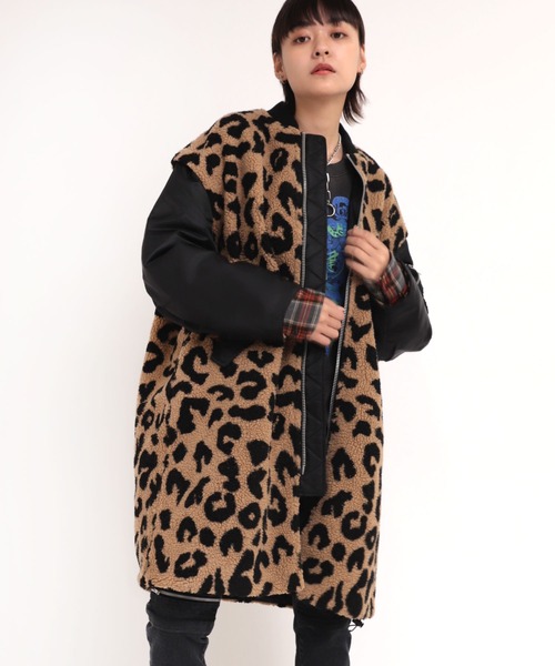 RNA（アールエヌエー）の「C0742 ボアコンビＭＡ－１コート（モッズコート・レディース・ブラック/カーキ/レオパード・MEDIUM）」の3枚目の写真