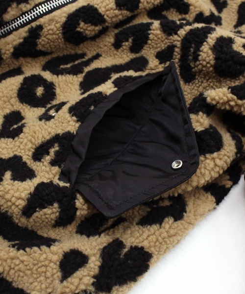 RNA（アールエヌエー）の「C0742 ボアコンビＭＡ－１コート（モッズコート・レディース・ブラック/カーキ/レオパード・MEDIUM）」の17枚目の写真