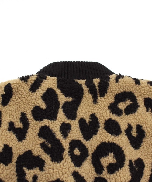 RNA（アールエヌエー）の「C0742 ボアコンビＭＡ－１コート（モッズコート・レディース・ブラック/カーキ/レオパード・MEDIUM）」の21枚目の写真