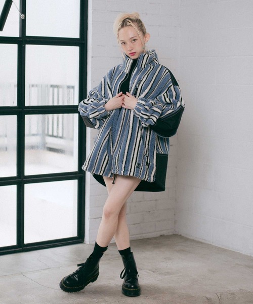 X-girl（エックスガール）の「STRIPED FLEECE BOA JACKET（ブルゾン・レディース・マルチ/ブルー・S/M）」の19枚目の写真