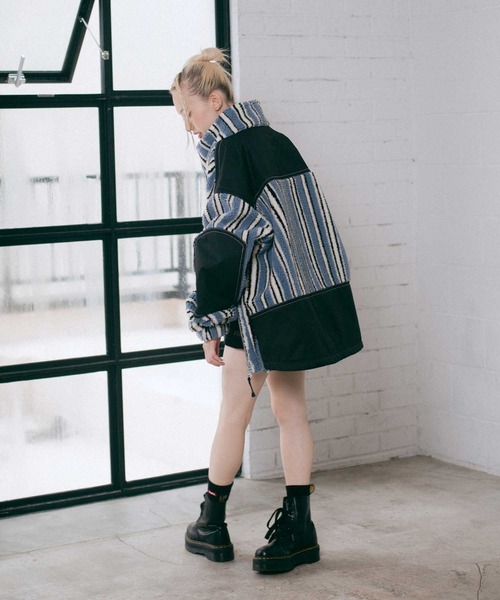 X-girl（エックスガール）の「STRIPED FLEECE BOA JACKET（ブルゾン・レディース・マルチ/ブルー・S/M）」の17枚目の写真