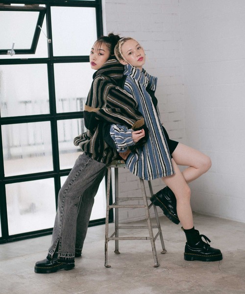 X-girl（エックスガール）の「STRIPED FLEECE BOA JACKET（ブルゾン・レディース・マルチ/ブルー・S/M）」の13枚目の写真