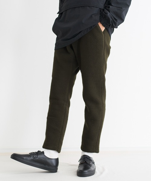 And A（アンドエー）の「GRAMICCI グラミチ / BOA FLEECE TRACK PANTS ボアフリーストラックパンツ イージーリブパンツ / GUP-21F072（その他パンツ・メンズ・ブラック/ベージュ/ナチュラル/オリーブ・X-LARGE/SMALL/LARGE/MEDIUM）」の4枚目の写真