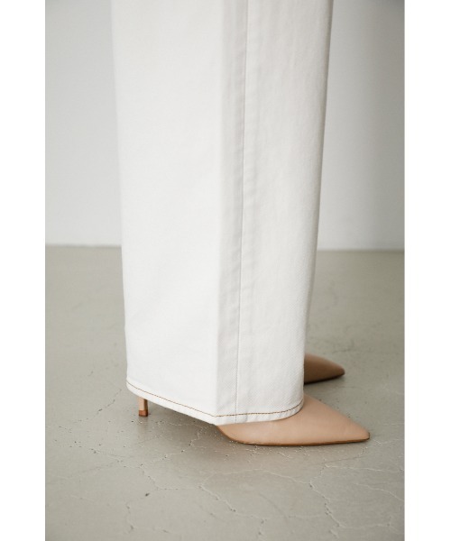 AZUL by moussy（アズールバイマウジー）の「HIGH WAIST DENIM WIDE/ハイウェストデニムワイド（デニムパンツ・レディース・オフホワイト/ライトブルー/ワンウォッシュ/ライトベージュ・MEDIUM/LARGE/SMALL/X-SMALL）」の11枚目の写真