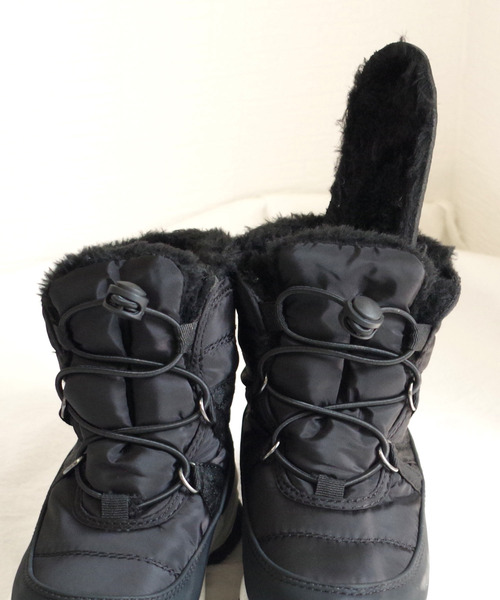 AmiAmi(アミアミ)の「あったかファー仕様!キッズスノーブーツ/ダウンブーツ(ブーツ・キッズ・ブラック/ベージュ系その他/ベージュ・18cm/19cm/20cm/21cm/22cm)」の11枚目の写真