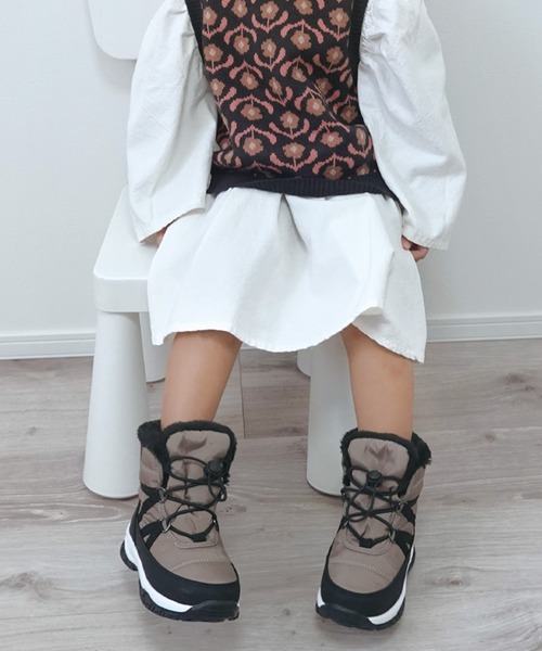 AmiAmi(アミアミ)の「あったかファー仕様!キッズスノーブーツ/ダウンブーツ(ブーツ・キッズ・ブラック/ベージュ系その他/ベージュ・18cm/19cm/20cm/21cm/22cm)」の22枚目の写真