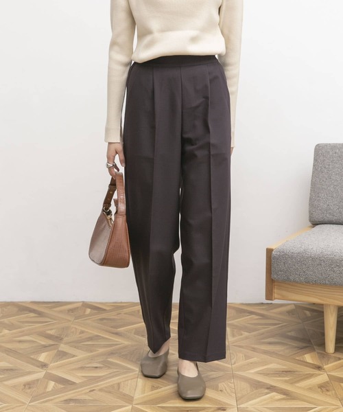 UR Lab.（アーバンリサーチラボ）の「カラフルテーパードパンツ（その他パンツ・レディース・ブルー/パープル系その他/オレンジ/ベージュ系その他/カーキ/ボルドー/ブラック/グリーン/ロイヤルブルー・MEDIUM/SMALL）」の15枚目の写真