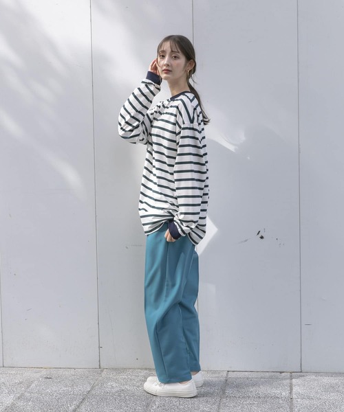 UR Lab.（アーバンリサーチラボ）の「カラフルテーパードパンツ（その他パンツ・レディース・ブルー/パープル系その他/オレンジ/ベージュ系その他/カーキ/ボルドー/ブラック/グリーン/ロイヤルブルー・MEDIUM/SMALL）」の21枚目の写真