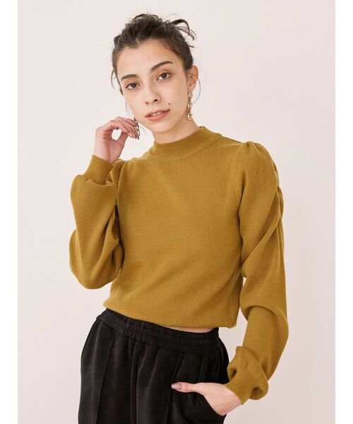 EVRIS(エヴリス)の「ショルダーギャザーボトルネックニットトップス(ニット/セーター・レディース・ブラック/パープル/アイボリー/マスタード・FREE)」の8枚目の写真