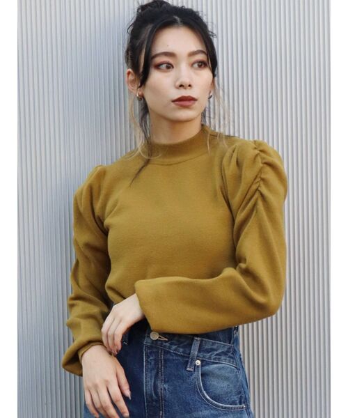 EVRIS(エヴリス)の「ショルダーギャザーボトルネックニットトップス(ニット/セーター・レディース・ブラック/パープル/アイボリー/マスタード・FREE)」の16枚目の写真