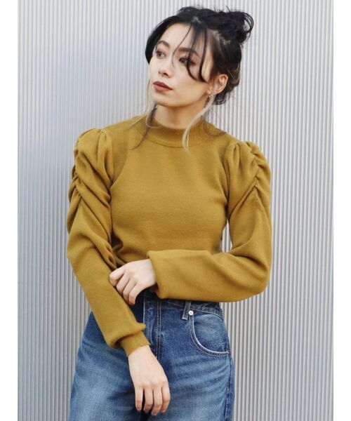 EVRIS(エヴリス)の「ショルダーギャザーボトルネックニットトップス(ニット/セーター・レディース・ブラック/パープル/アイボリー/マスタード・FREE)」の17枚目の写真