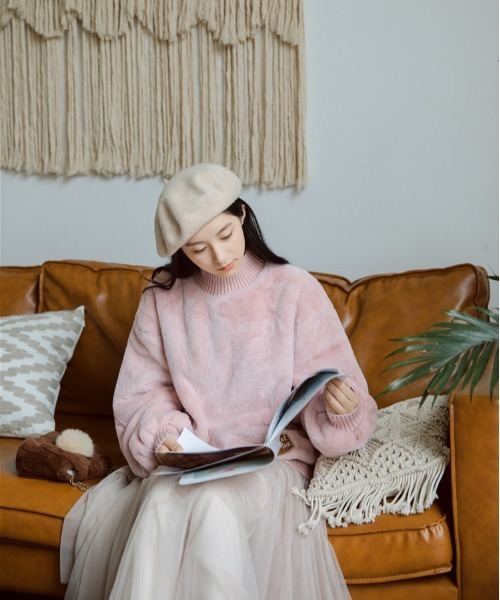 KOR（ケーオーアール）の「ボリューム袖もふわふわプルオーバー（スウェット・レディース・クリーム/ピンク・FREE）」の3枚目の写真