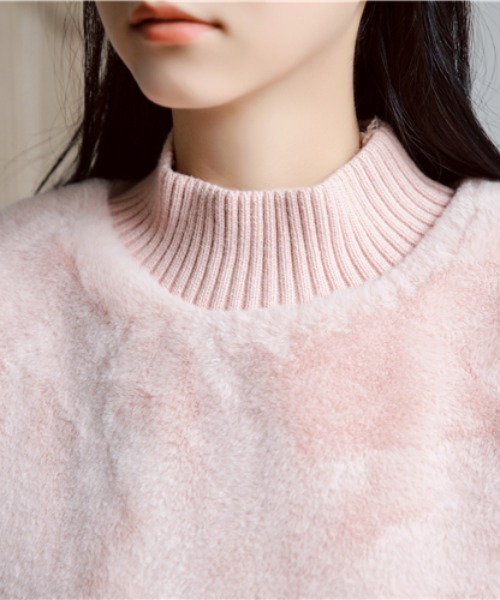KOR（ケーオーアール）の「ボリューム袖もふわふわプルオーバー（スウェット・レディース・クリーム/ピンク・FREE）」の9枚目の写真