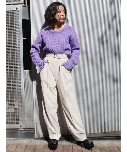 EVRIS（エヴリス）の「ルーズタックテーパードパンツ（その他パンツ・レディース・パープル/アイボリー/ブルー・SMALL/MEDIUM）」の15枚目の写真