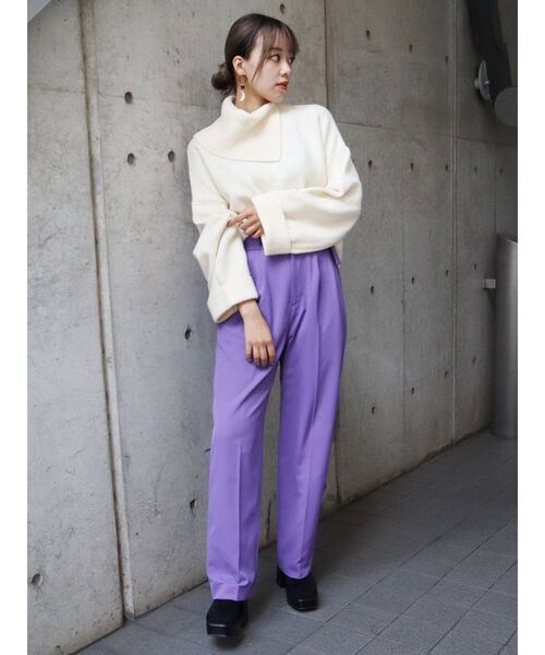 EVRIS（エヴリス）の「ルーズタックテーパードパンツ（その他パンツ・レディース・パープル/アイボリー/ブルー・SMALL/MEDIUM）」の18枚目の写真