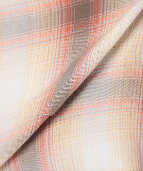 417 EDIFICE（フォーワンセブンエディフィス）の「【ESSENTIAL / エッセンシャル】 オンブレーレギュラーシャツ（シャツ/ブラウス・メンズ・ベージュ/カーキ/グリーン・SMALL/MEDIUM/LARGE）」の8枚目の写真