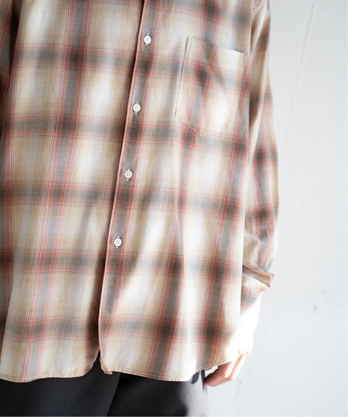 417 EDIFICE（フォーワンセブンエディフィス）の「【ESSENTIAL / エッセンシャル】 オンブレーレギュラーシャツ（シャツ/ブラウス・メンズ・ベージュ/カーキ/グリーン・SMALL/MEDIUM/LARGE）」の21枚目の写真