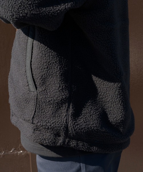 Carhartt（カーハート）の「Carhartt フリースリバーシブルジャケット（ブルゾン・メンズ・ブラック/ブラウン/グリーン系その他・SMALL/MEDIUM/LARGE）」の17枚目の写真