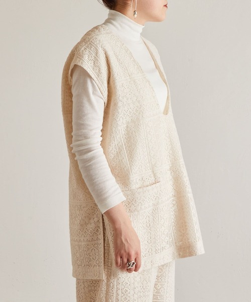 BEARDSLEY（ビアズリー）の「レースプルオーバーベスト（シャツ/ブラウス・レディース・アイボリー/グレー・FREE）」の9枚目の写真