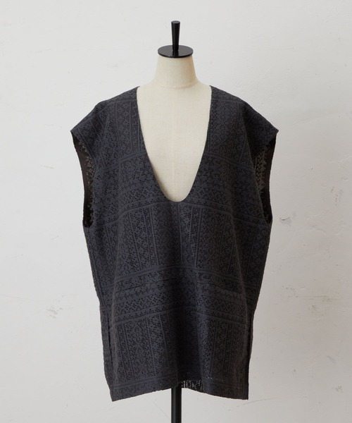 BEARDSLEY（ビアズリー）の「レースプルオーバーベスト（シャツ/ブラウス・レディース・アイボリー/グレー・FREE）」の18枚目の写真