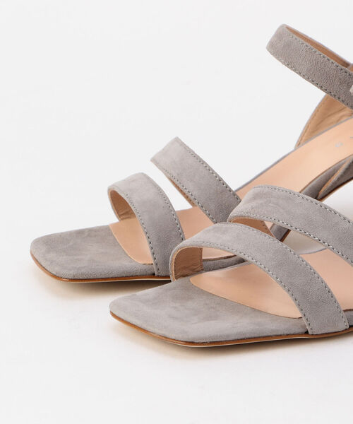 CORSO ROMA，9（コルソローマ）の「【CORSO ROMA 9/コルソローマノーヴェ】◇【WEB限定】Vアンクルヒールサンダル（サンダル・レディース・ブラック/グレイッシュベージュ・38/36/37）」の8枚目の写真