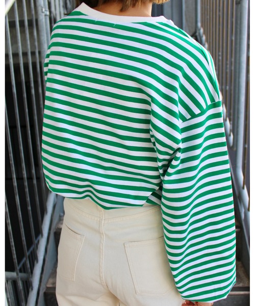 MLI'A（エムリア）の「ボーダーロングTシャツ（Tシャツ/カットソー・レディース・ホワイト×ブラック/ホワイト×グリーン/ホワイト×ネイビー/ホワイト系/ホワイト系6/グリーン・M）」の16枚目の写真