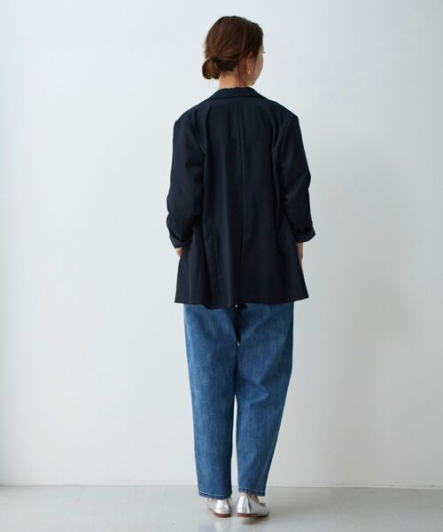 le.coeur blanc(ルクールブラン)の「ピークドカラーダブルブレストジャケット(テーラードジャケット・レディース・グレイッシュベージュ/ネイビー・38)」の10枚目の写真