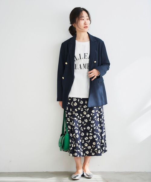 le.coeur blanc(ルクールブラン)の「ピークドカラーダブルブレストジャケット(テーラードジャケット・レディース・グレイッシュベージュ/ネイビー・38)」の15枚目の写真