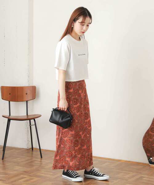 SENSE OF PLACE by URBAN RESEARCH（センスオブプレイスバイアーバンリサーチ）の「USAコットンクロップドロゴTシャツ(5分袖)（Tシャツ/カットソー・レディース・その他1/ブラック系その他/その他2・ONE）」の21枚目の写真