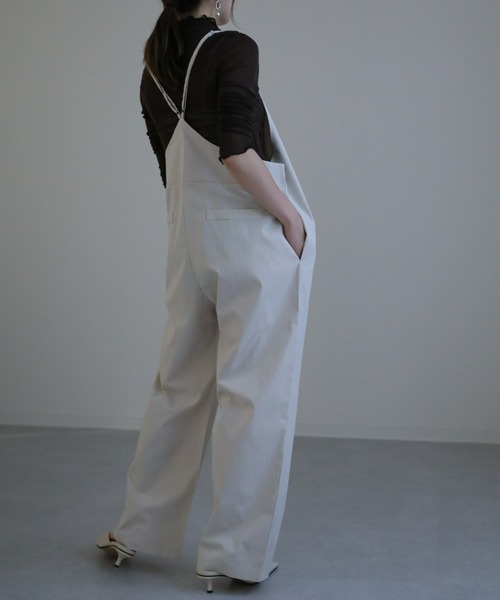 sakishimatokyo（サキシマトーキョー）の「Vネックキャミサロペット（サロペット/オーバーオール・レディース・ブラック/ベージュ・FREE）」の10枚目の写真