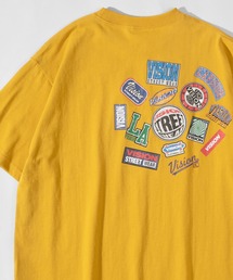 VISION STREET WEAR（ヴィジョンストリートウェア）の「【VISION STREET  WEAR/ヴィジョンストリートウェア】ビッグシルエット ランダムブランドステッカー バックプリントTシャツ/半袖Tシャツ（Tシャツ/カットソー・メンズ）」