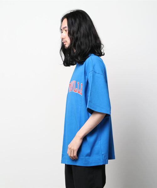 WEGO（ウィゴー）の「WEGO/ヘビーウエイト カレッジロゴBIGT（Tシャツ/カットソー・メンズ・ダークグリーン/オレンジ/ブルー/オートミール/グレー系その他/パープル系その他/ネイビー/ホワイト・MEDIUM/LARGE）」の9枚目の写真