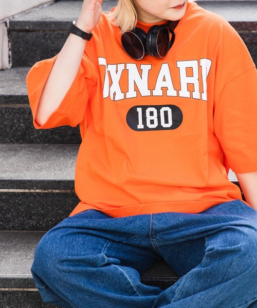 WEGO（ウィゴー）の「WEGO/ヘビーウエイト カレッジロゴBIGT（Tシャツ/カットソー・メンズ・ダークグリーン/オレンジ/ブルー/オートミール/グレー系その他/パープル系その他/ネイビー/ホワイト・MEDIUM/LARGE）」の8枚目の写真